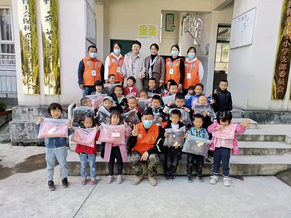 老来智在——助力长者跨越数字鸿沟项目